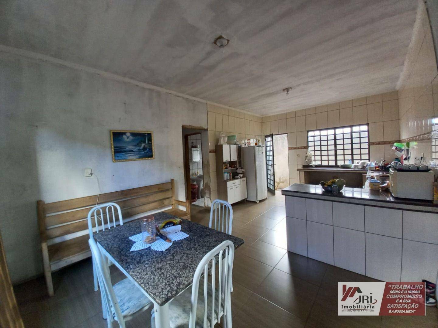 Casa à venda com 3 quartos, 250M2 - Foto 6