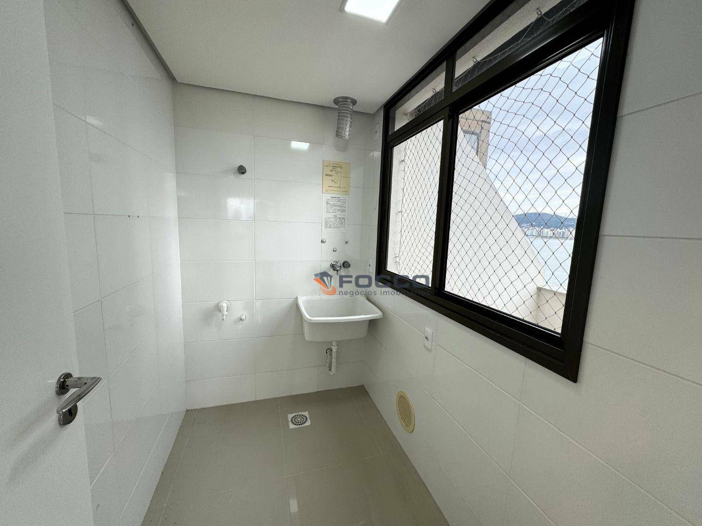 Apartamento à venda com 3 quartos, 108m² - Foto 9