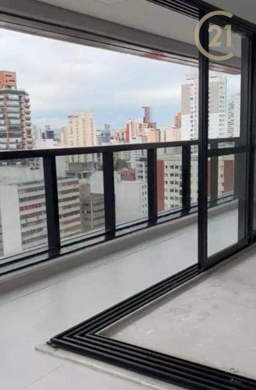 Apartamento à venda com 3 quartos, 145m² - Foto 4