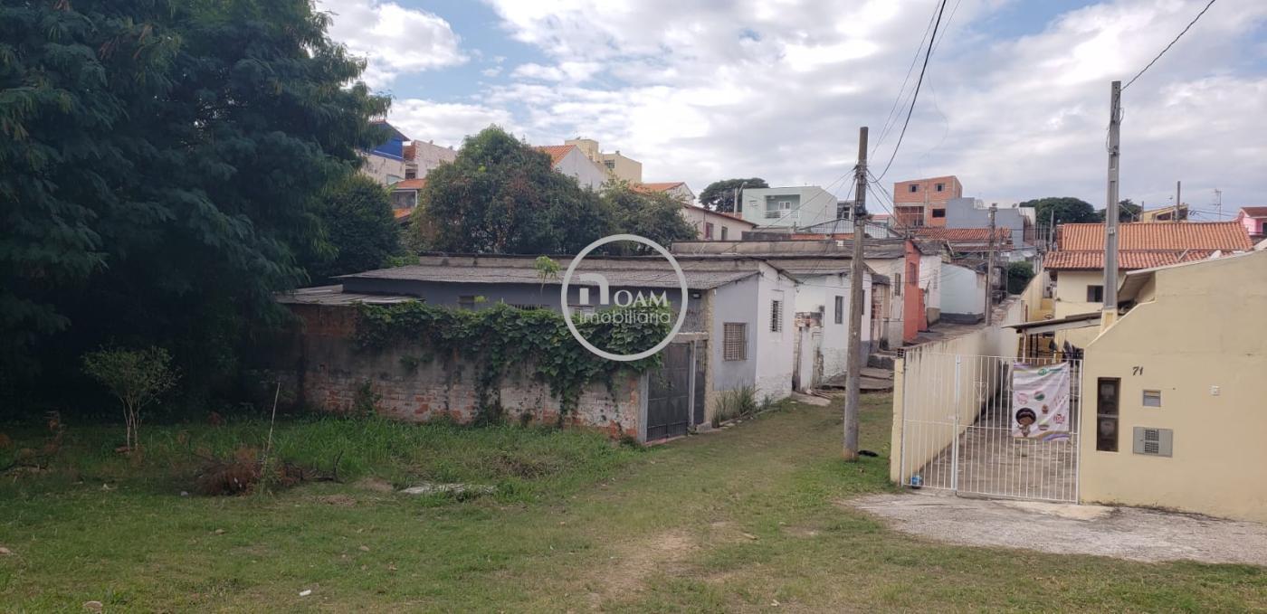 Terreno à venda com 1 quarto, 1200m² - Foto 2