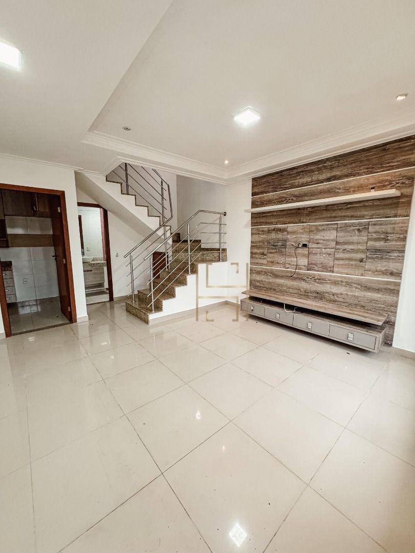 Casa, 3 quartos, 110 m² - Foto 1