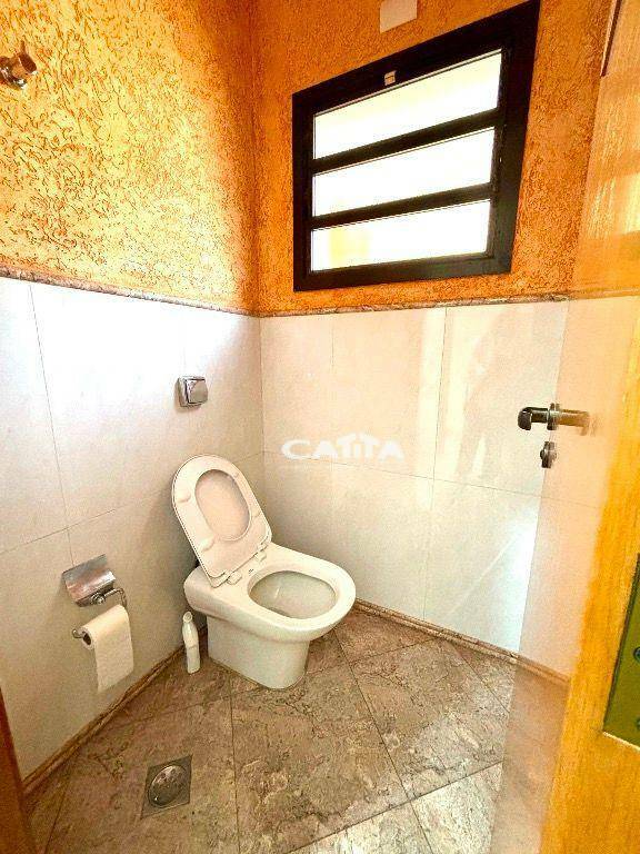Sobrado para alugar com 3 quartos, 288m² - Foto 6