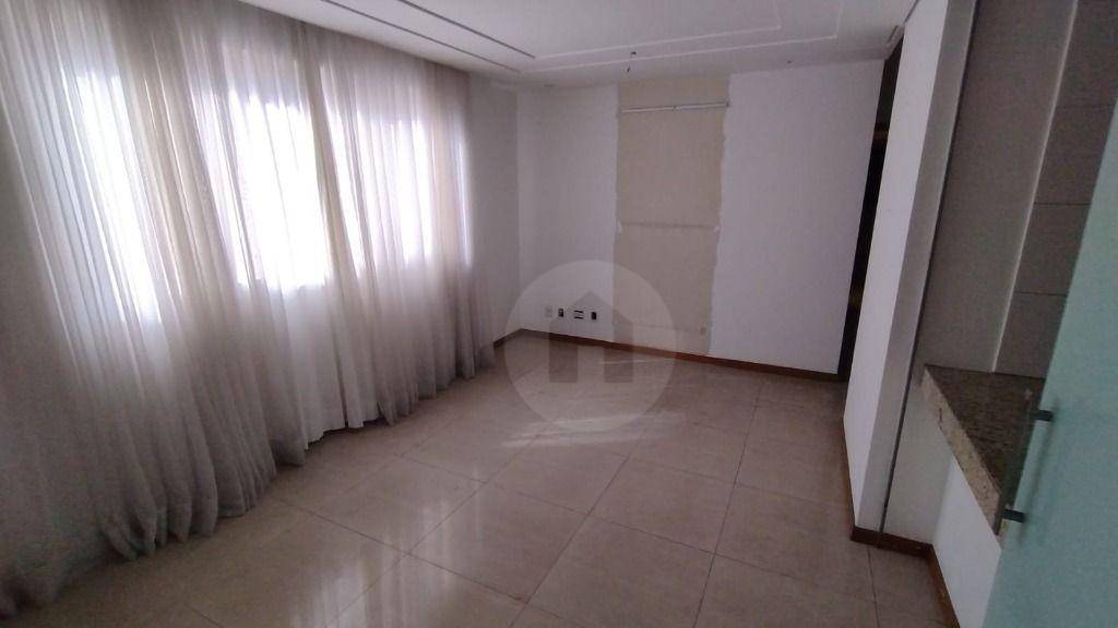 Apartamento à venda com 3 quartos, 94m² - Foto 13