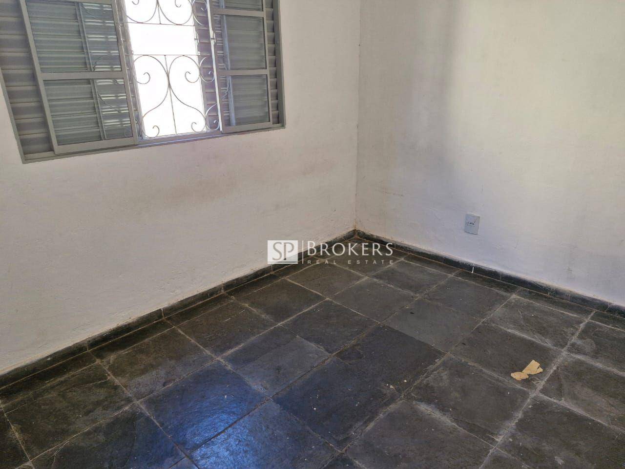 Casa à venda com 2 quartos, 100m² - Foto 8