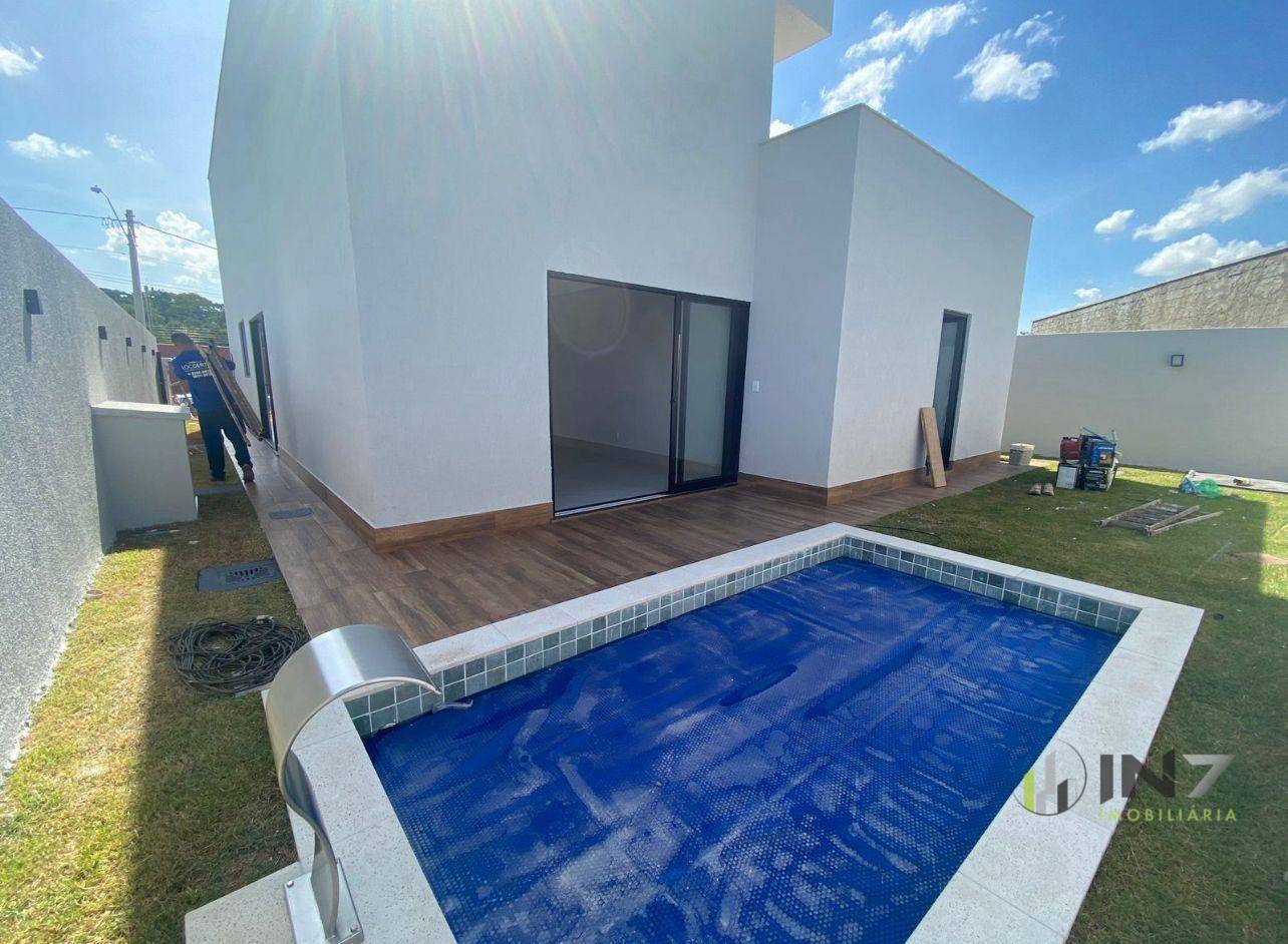 Casa de Condomínio à venda com 3 quartos, 156m² - Foto 2