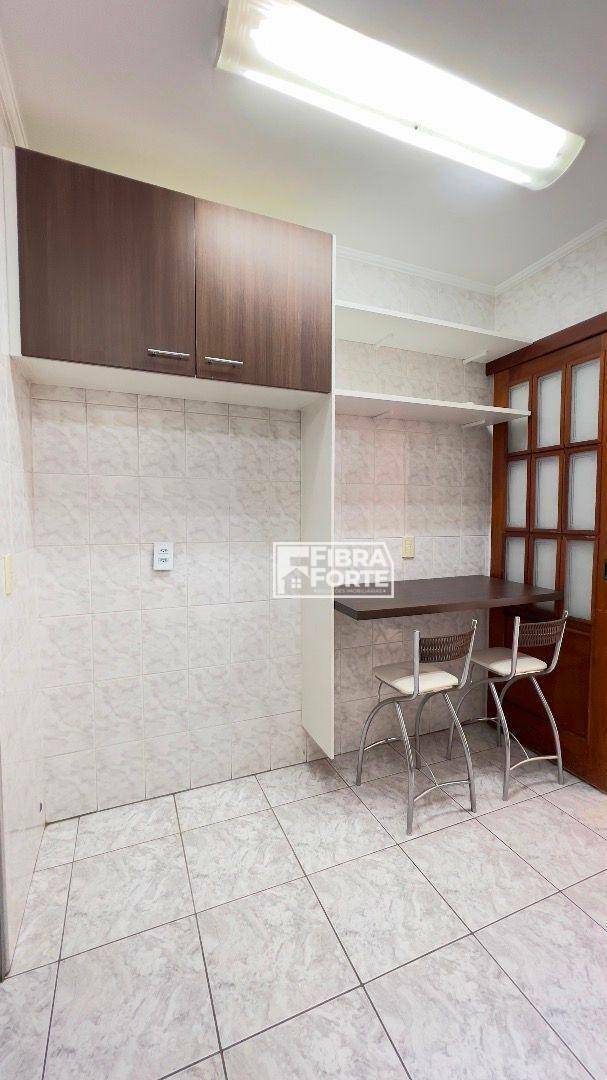 Apartamento à venda com 3 quartos, 117m² - Foto 20