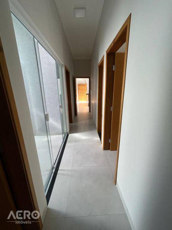 Casa à venda com 3 quartos, 180m² - Foto 24