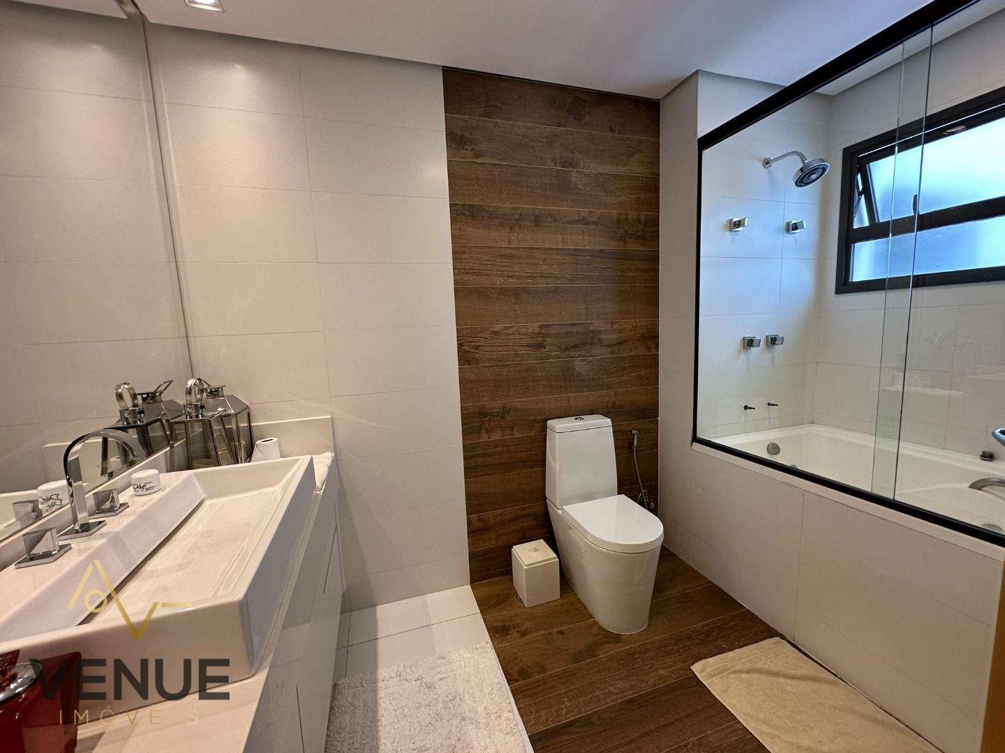 Apartamento à venda com 3 quartos, 193m² - Foto 41