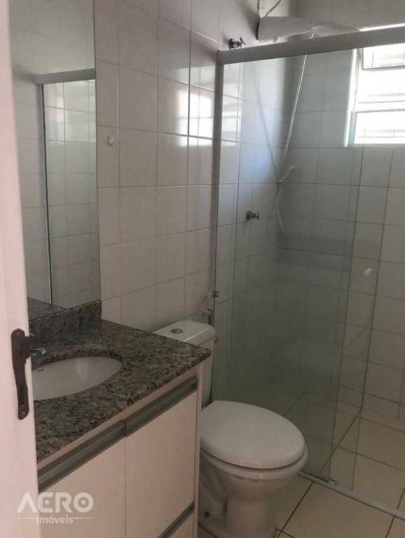 Apartamento à venda com 3 quartos, 77m² - Foto 8