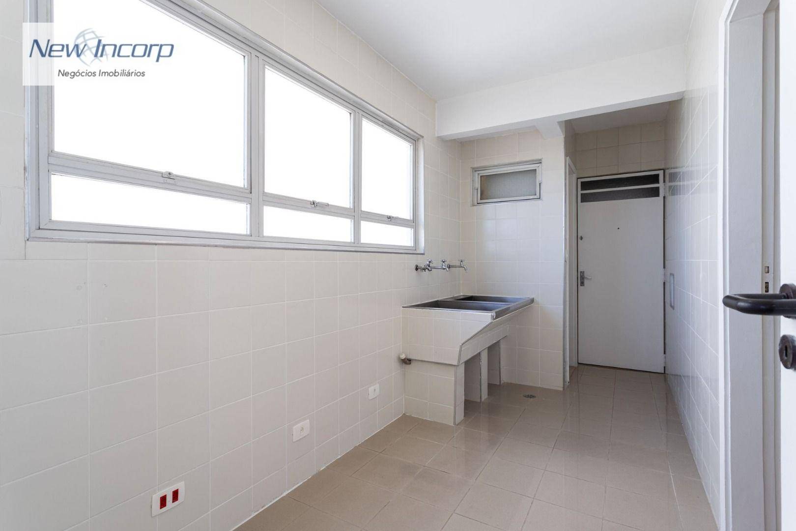 Apartamento à venda com 3 quartos, 145m² - Foto 27