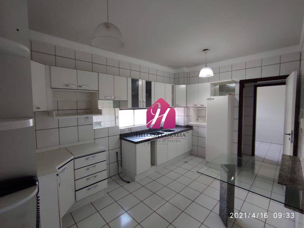 Apartamento à venda com 3 quartos, 140m² - Foto 19