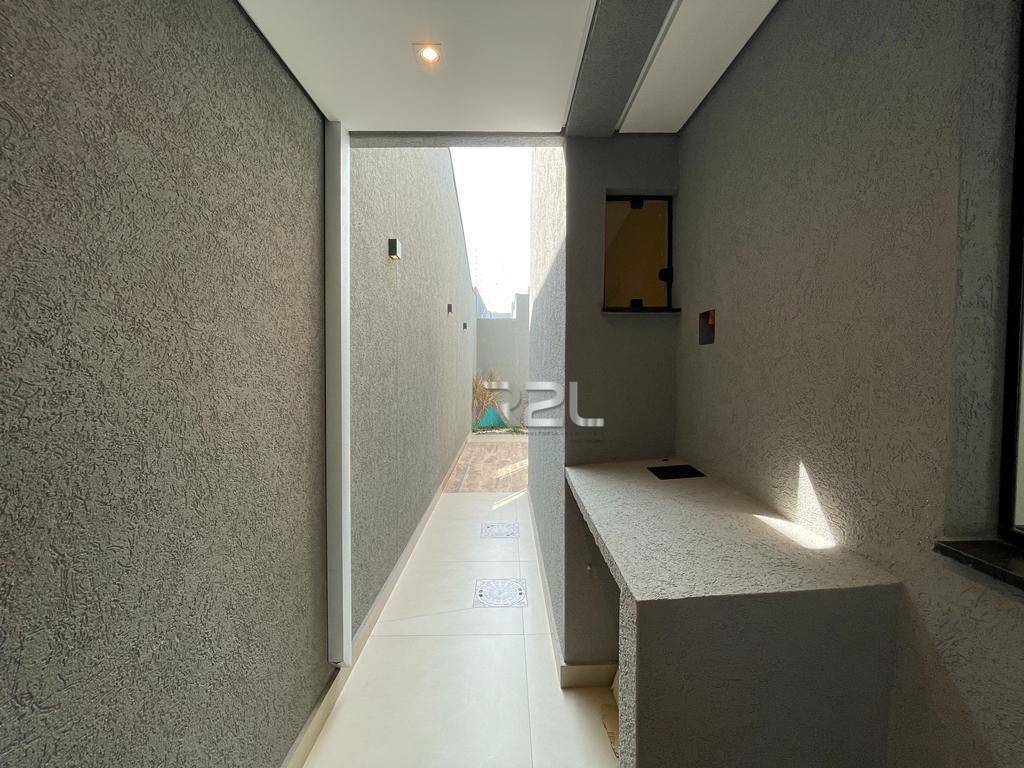 Casa à venda com 3 quartos, 132m² - Foto 9