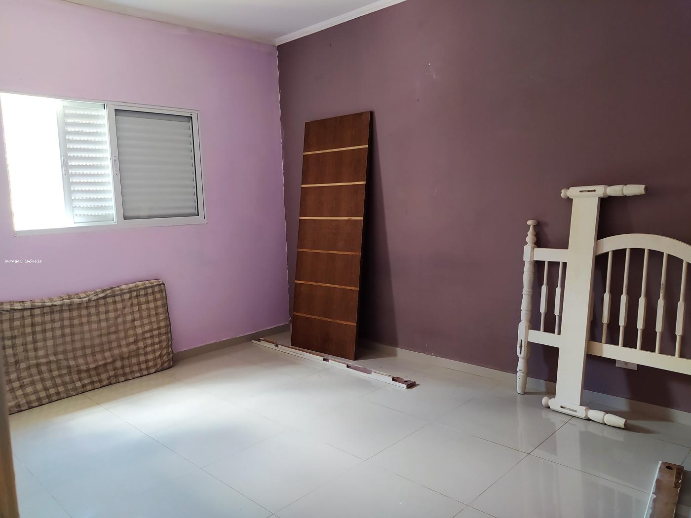 Casa à venda com 3 quartos, 300m² - Foto 18