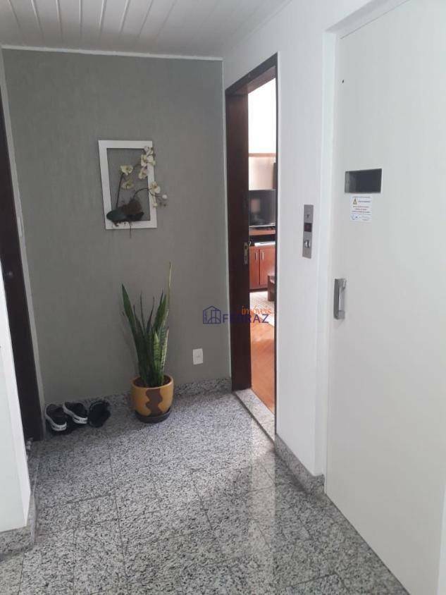 Apartamento à venda com 3 quartos, 147m² - Foto 27