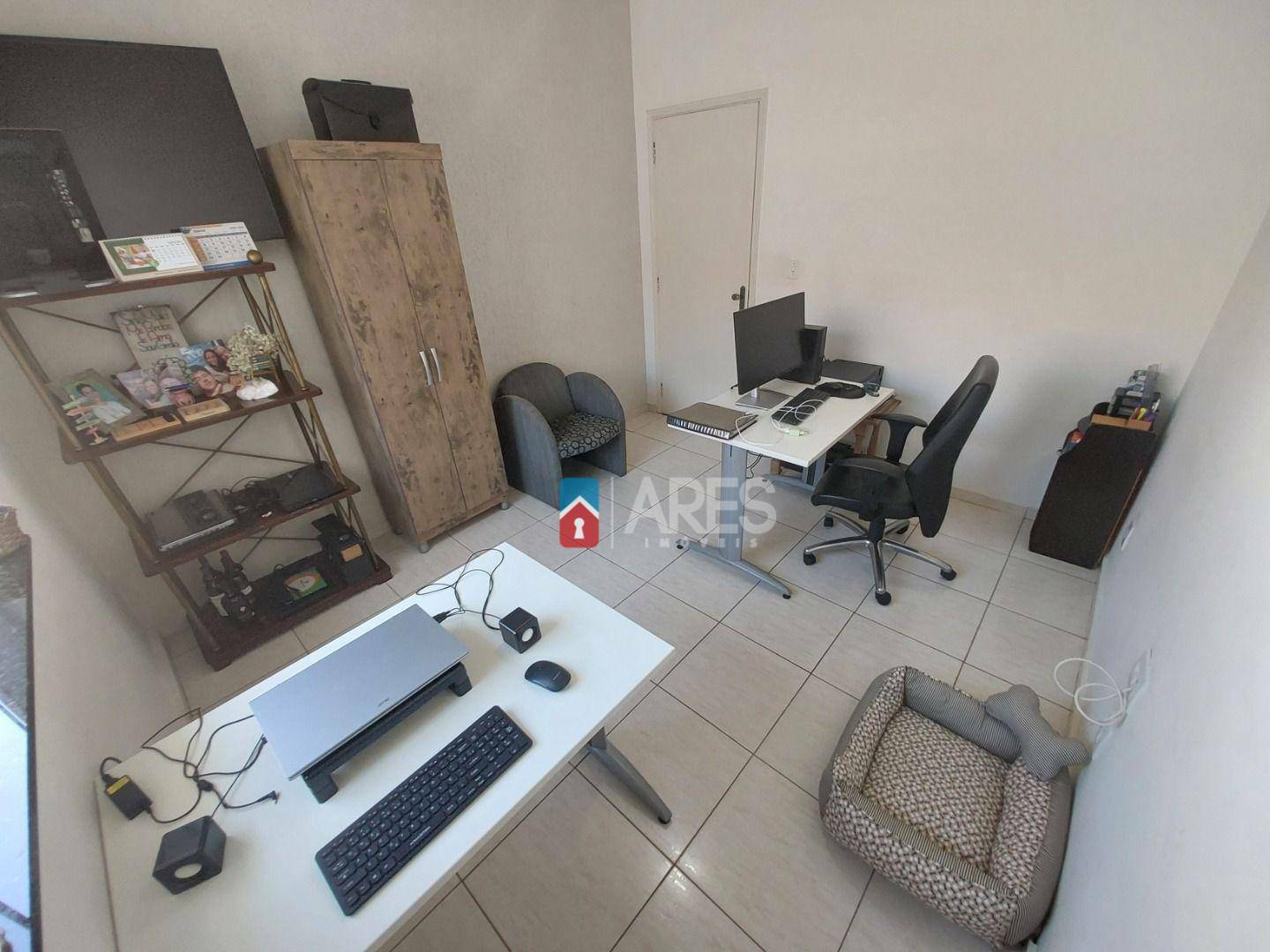 Casa à venda com 4 quartos, 205m² - Foto 16