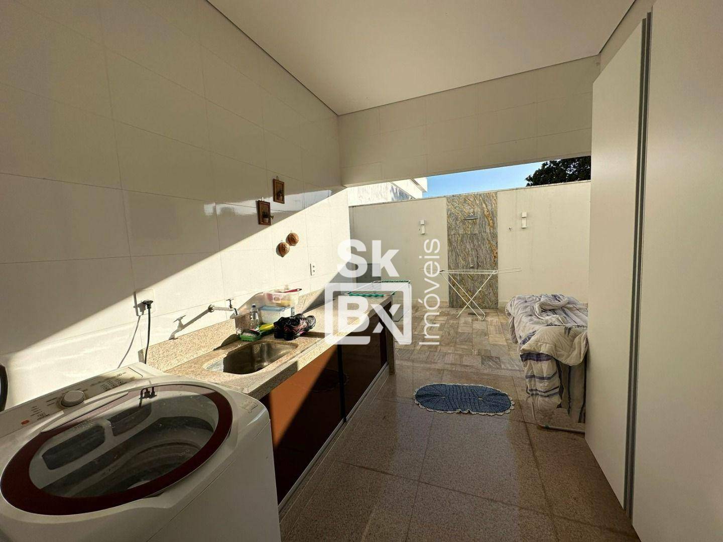 Casa de Condomínio à venda com 3 quartos, 230m² - Foto 34