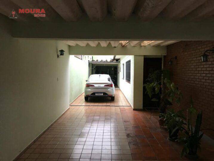 Casa à venda com 4 quartos, 210m² - Foto 12