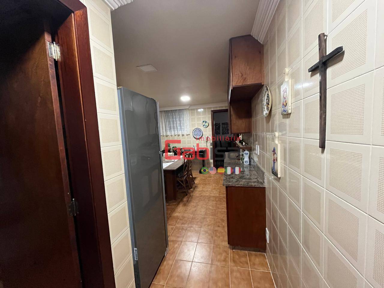 Apartamento à venda com 4 quartos, 250m² - Foto 9