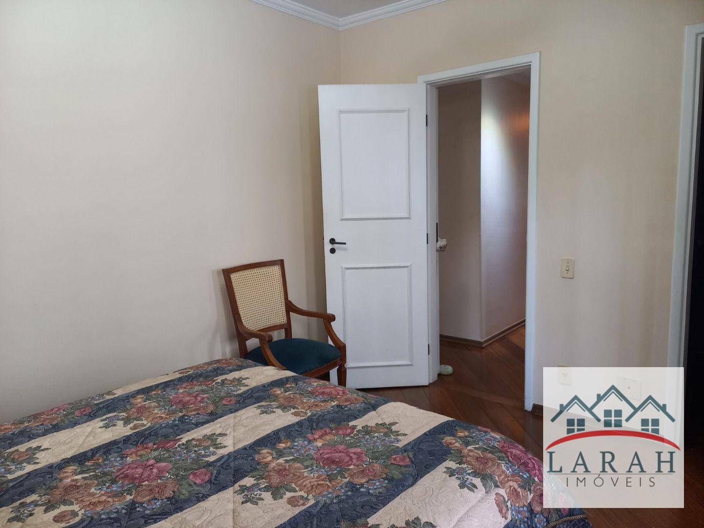 Apartamento à venda com 4 quartos, 160m² - Foto 26