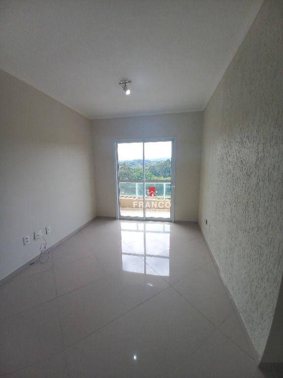 Apartamento para alugar com 3 quartos, 81m² - Foto 5