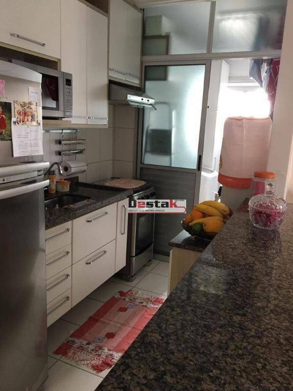 Apartamento à venda com 2 quartos, 72m² - Foto 25