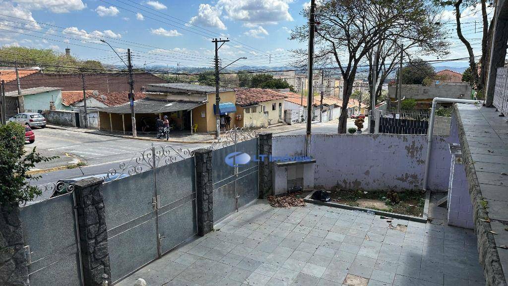 Casa, 3 quartos, 322 m² - Foto 2