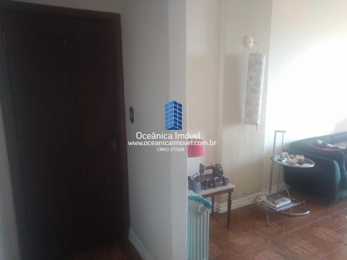 Apartamento à venda com 3 quartos, 130m² - Foto 2