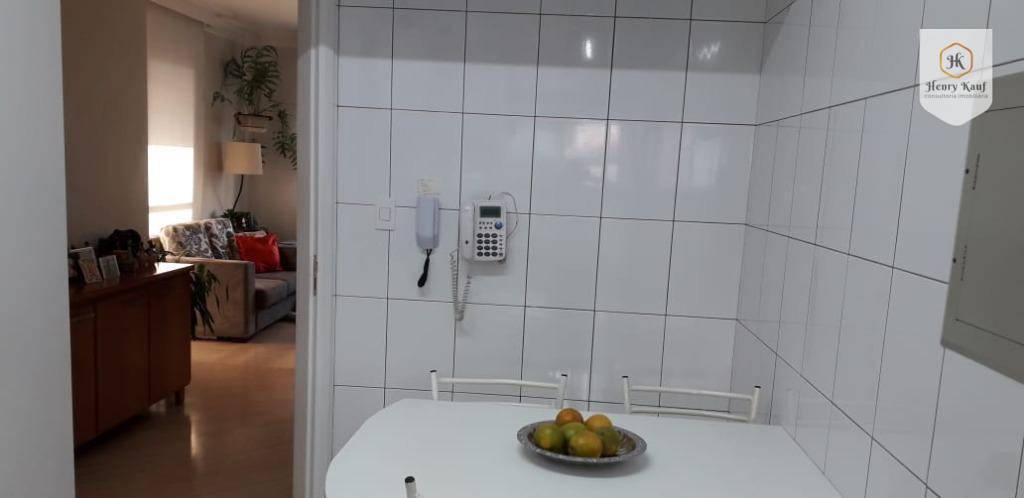 Apartamento à venda com 3 quartos, 94m² - Foto 8