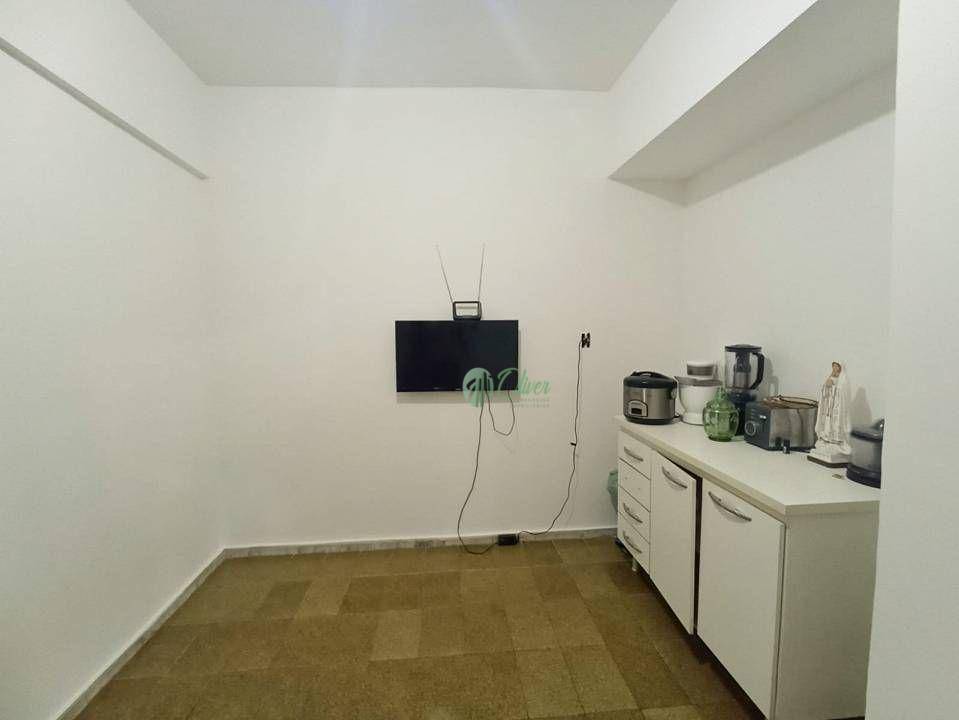 Apartamento à venda com 3 quartos, 140m² - Foto 21