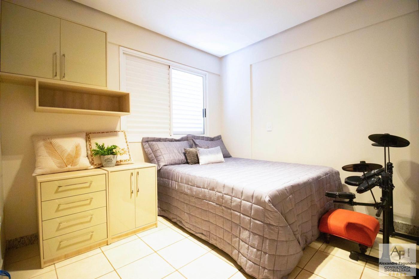 Apartamento à venda com 3 quartos, 105m² - Foto 14