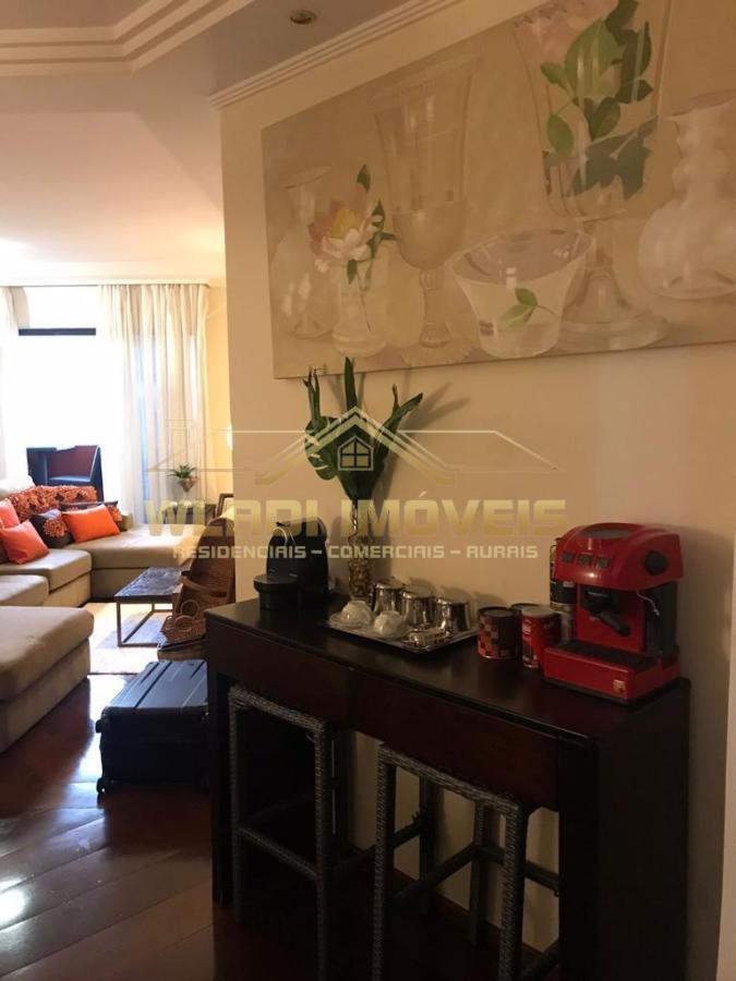 Apartamento à venda com 3 quartos, 140m² - Foto 22