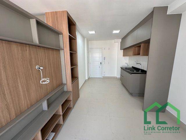 Apartamento à venda e aluguel com 1 quarto, 42m² - Foto 1