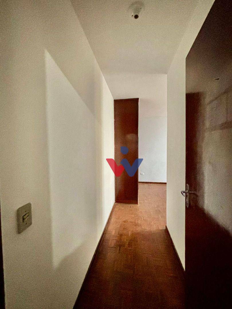 Casa à venda com 3 quartos, 180m² - Foto 28