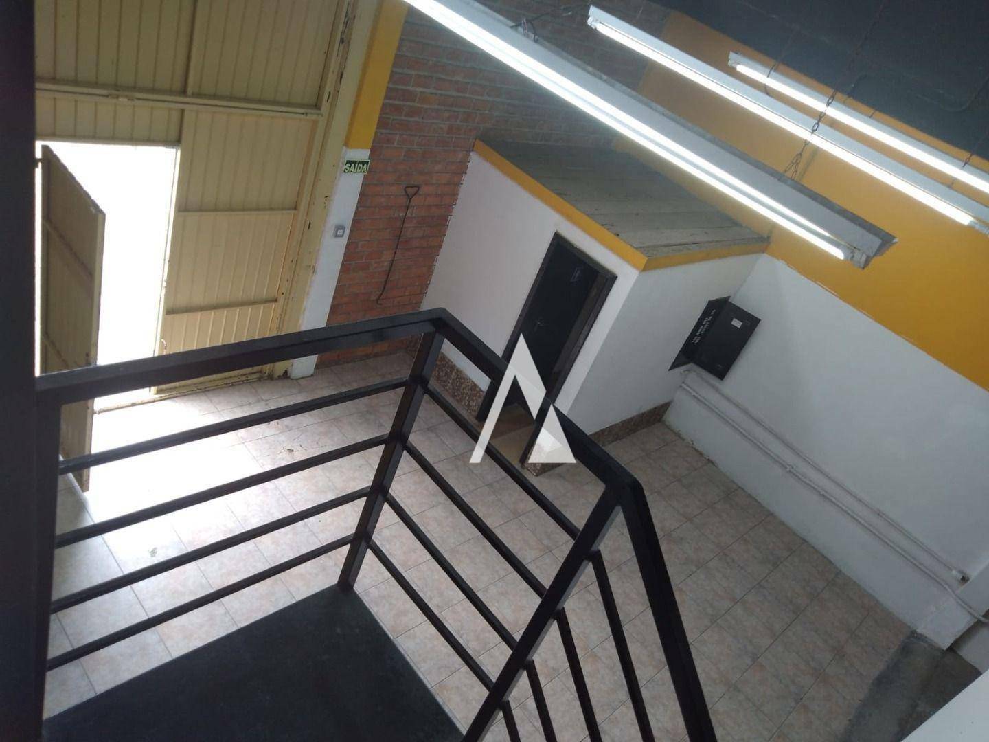 Depósito-Galpão-Armazém à venda, 324m² - Foto 11