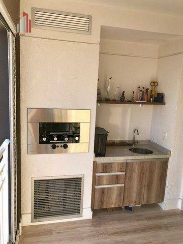 Apartamento à venda com 2 quartos, 67m² - Foto 3