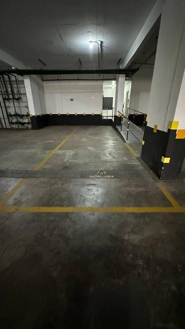 Apartamento para alugar com 3 quartos, 76m² - Foto 29