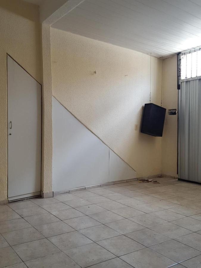 Casa à venda com 6 quartos, 180m² - Foto 5