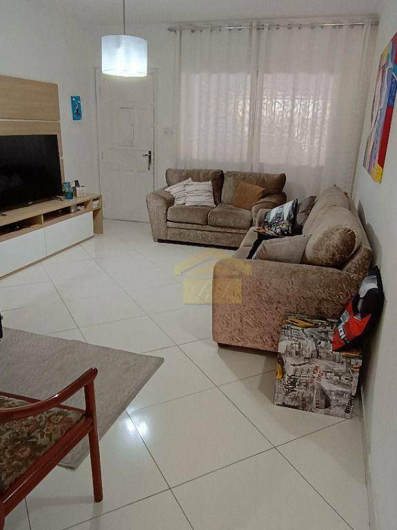 Sobrado à venda com 2 quartos, 110m² - Foto 2