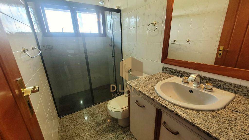 Casa de Condomínio à venda e aluguel com 7 quartos, 545m² - Foto 23