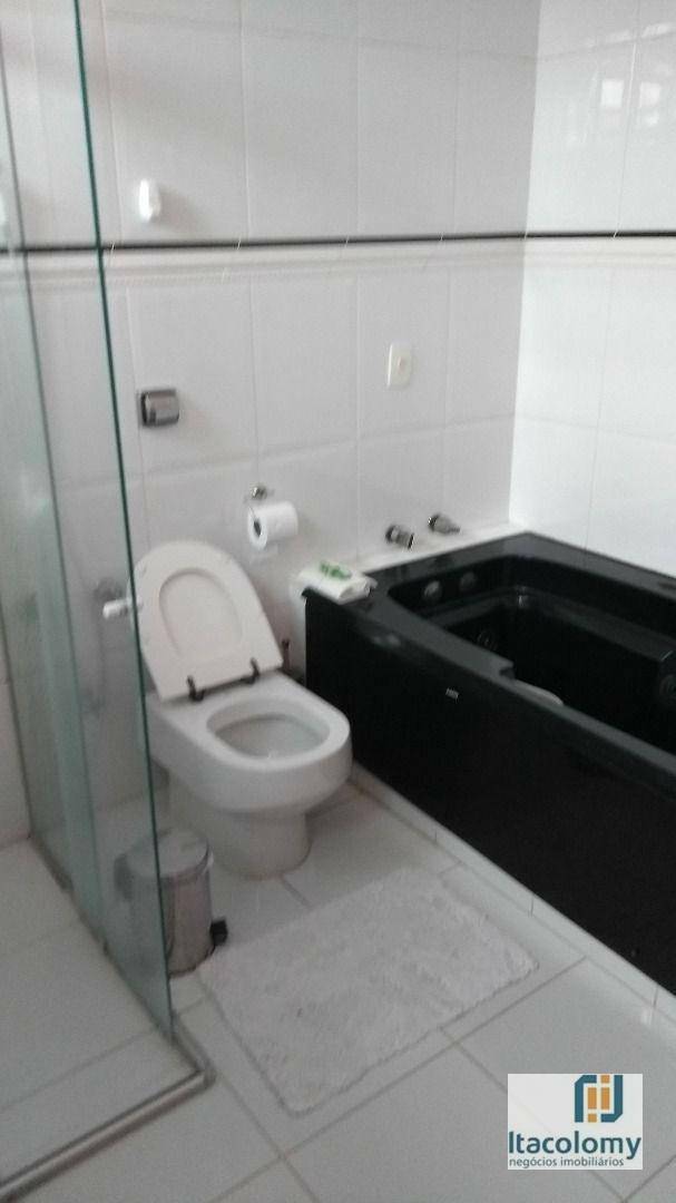 Casa de Condomínio à venda com 4 quartos, 430m² - Foto 38