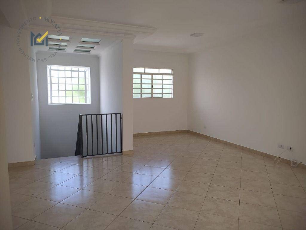 Casa para alugar com 3 quartos, 220m² - Foto 5