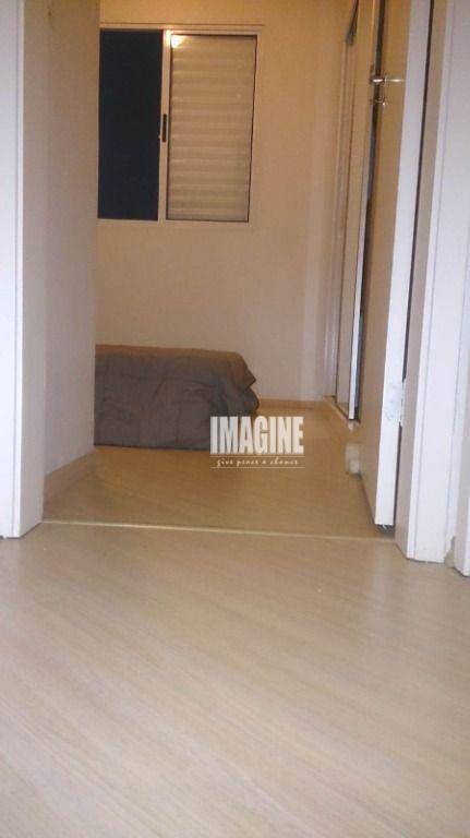 Apartamento à venda com 2 quartos, 43m² - Foto 5