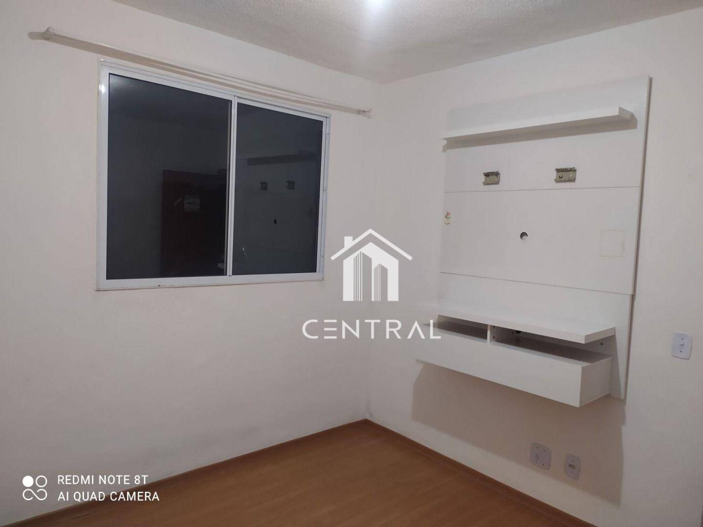 Apartamento à venda com 2 quartos, 45m² - Foto 1