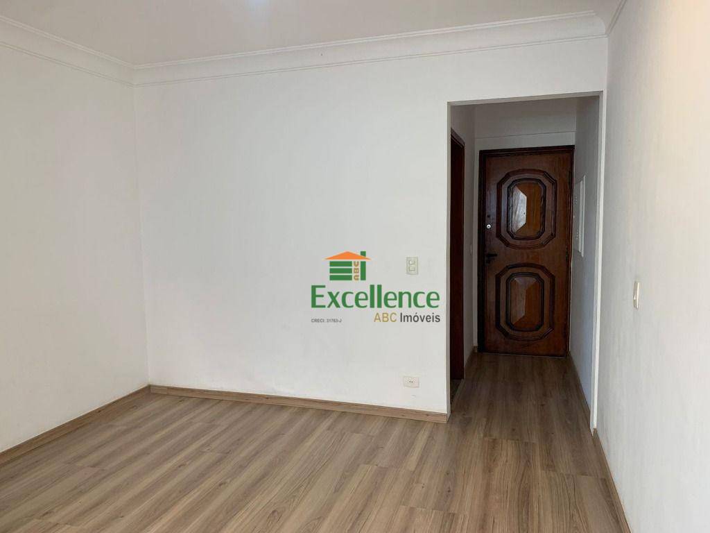 Apartamento para alugar com 2 quartos, 70m² - Foto 11