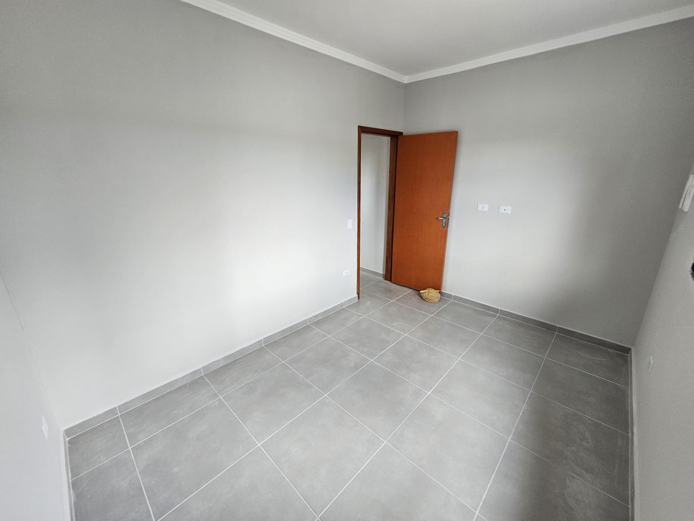 Casa à venda com 2 quartos, 150m² - Foto 3