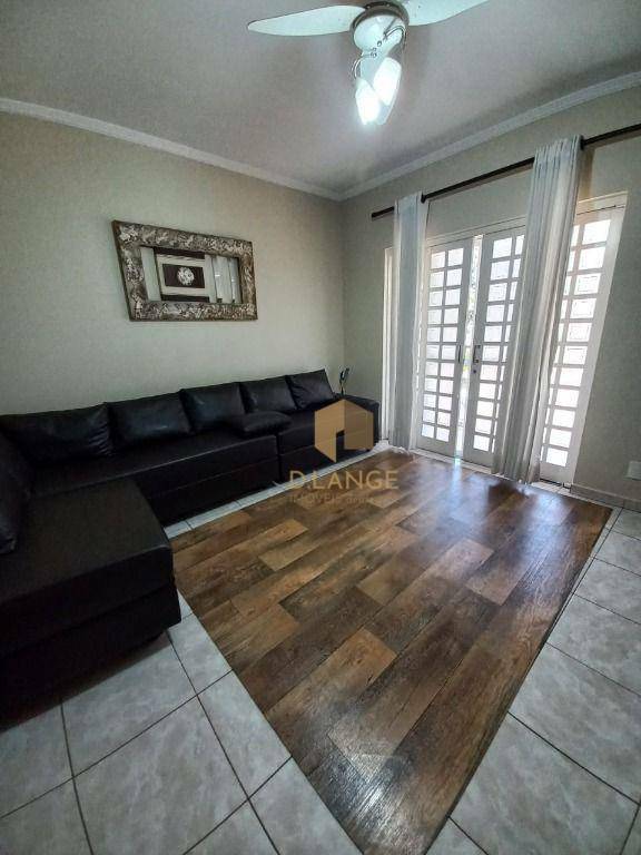 Casa à venda com 3 quartos, 210m² - Foto 5