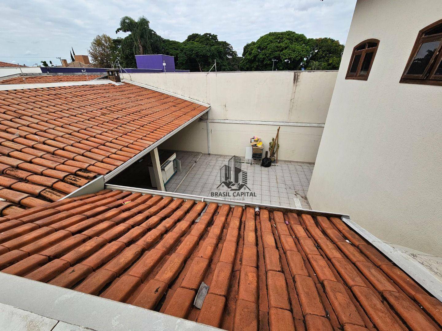 Sobrado à venda com 3 quartos, 300m² - Foto 13