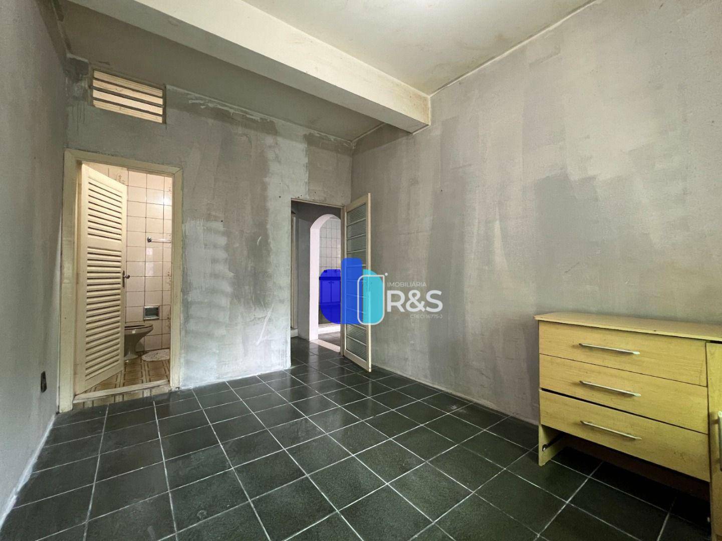 Casa à venda com 3 quartos, 640m² - Foto 6