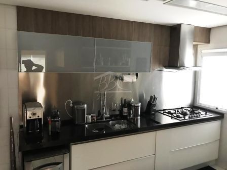 Apartamento à venda com 3 quartos, 146m² - Foto 9