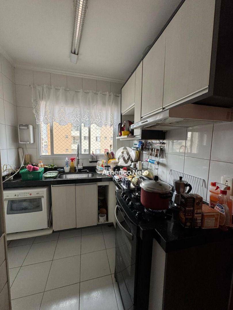 Apartamento à venda com 2 quartos, 65m² - Foto 23